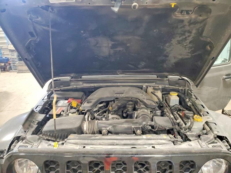 Photo 11 from auction – 2021 JEEP GLADIATOR with VIN 1C6HJTAG8ML546506