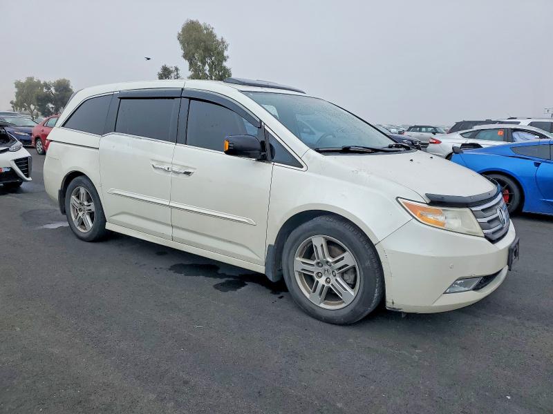Photo 4 from auction – 2013 HONDA ODYSSEY with VIN 5FNRL5H97DB074831