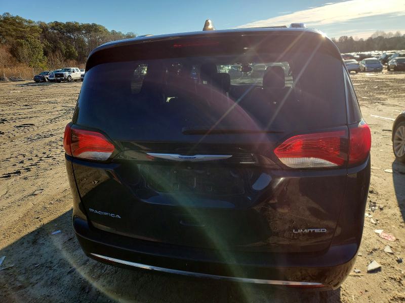 Photo 6 from auction – 2018 CHRYSLER PACIFICA with VIN 2C4RC1GG6JR186738