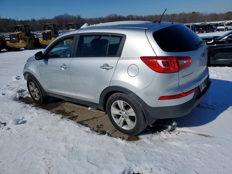 Photo 2 from auction – 2013 KIA SPORTAGE L with VIN KNDPBCA20D7543825