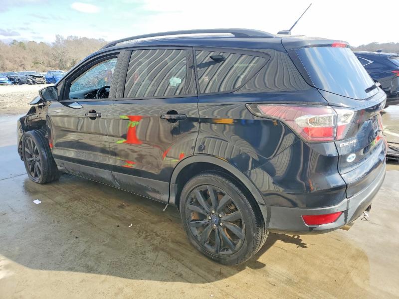 Photo 2 from auction – 2017 FORD ESCAPE with VIN 1FMCU0G97HUB48913