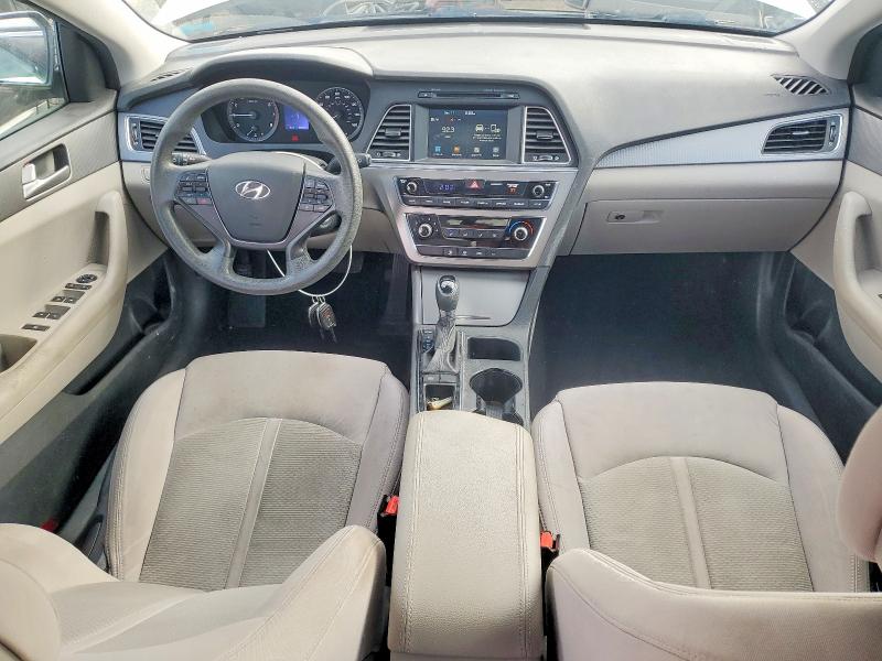 Photo 8 from auction – 2016 HYUNDAI SONATA SE with VIN 5NPE24AF2GH258124
