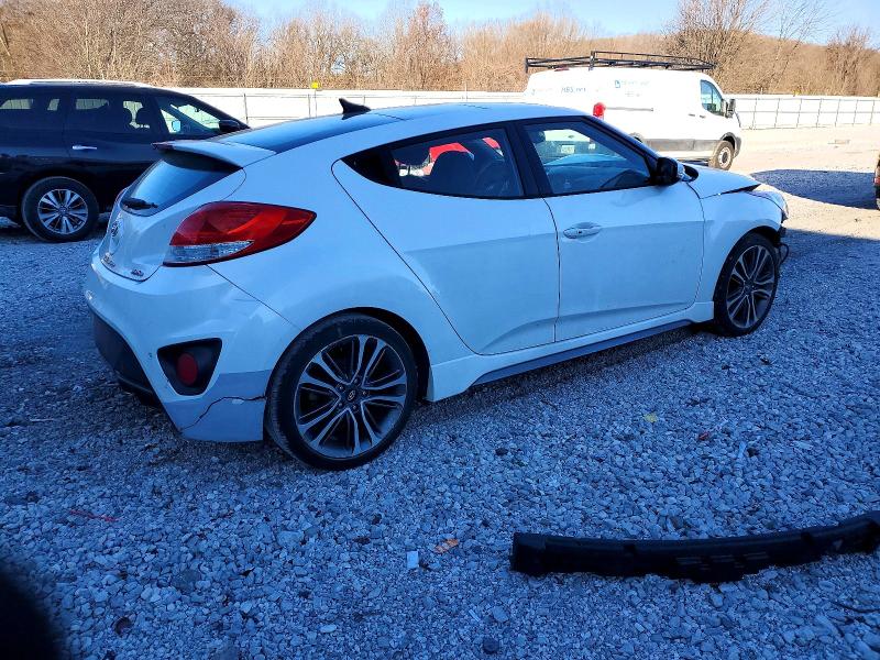 Photo 3 from auction – 2017 HYUNDAI VELOSTER T with VIN KMHTC6AE4HU310346