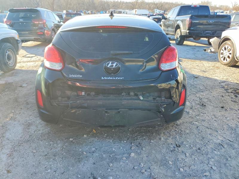 Photo 6 from auction – 2013 HYUNDAI VELOSTER with VIN KMHTC6AD0DU120951
