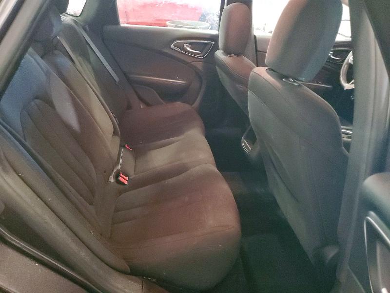 Photo 10 from auction – 2016 CHRYSLER 200 LIMITE with VIN 1C3CCCAB0GN166882