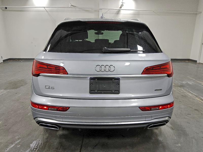 Photo 6 from auction – 2024 AUDI Q5 PREMIUM with VIN WA1EAAFY8R2130772