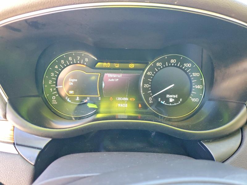 Photo 9 from auction – 2015 LINCOLN TOWNHOUSE MKC with VIN 5LMCJ1A90FUJ23014