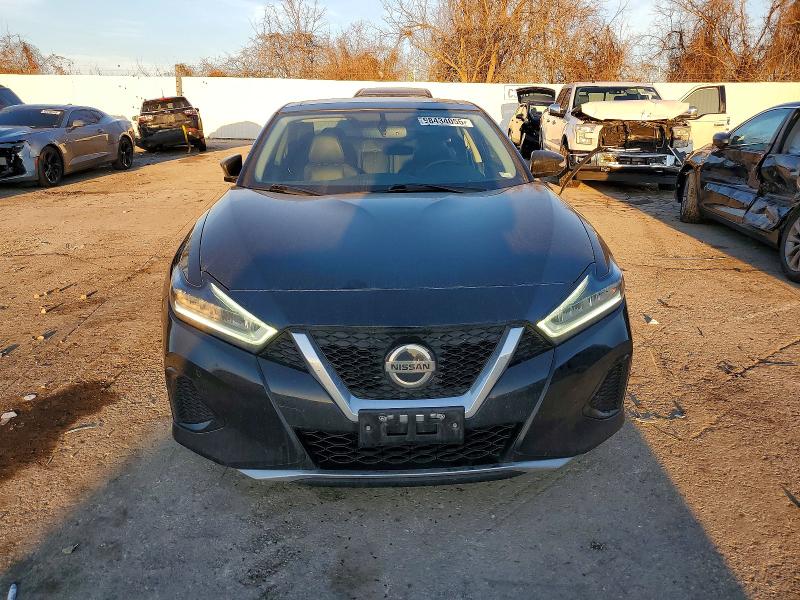 Photo 5 from auction – 2019 NISSAN MAXIMA with VIN 1N4AA6AV0KC381676