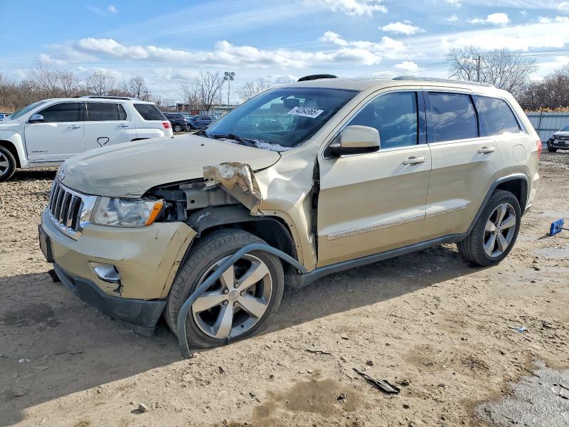 JEEP GRAND CHER 2011 with VIN 1J4RR4GG0BC734558 - Photo from auction