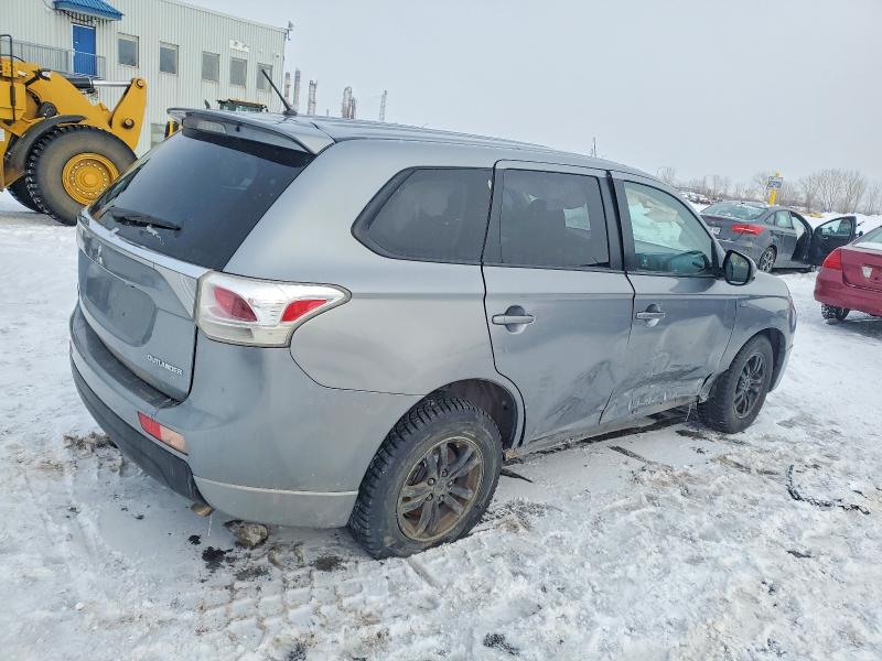 Photo 3 from auction – 2014 MITSUBISHI OUTLANDER with VIN JA4JZ3AX8EZ605162