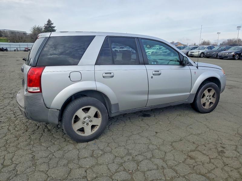 Photo 3 from auction – 2004 SATURN VUE with VIN 5GZCZ63484S819982