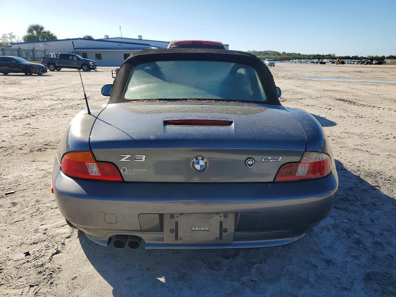 Foto 6 de la subasta – 2000 BMW Z3 2.3 con VIN 4USCH9342YLG04133
