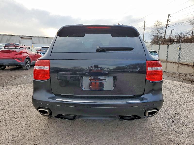 Photo 6 from auction – 2010 PORSCHE CAYENNE with VIN WP1AA2AP2ALA12030