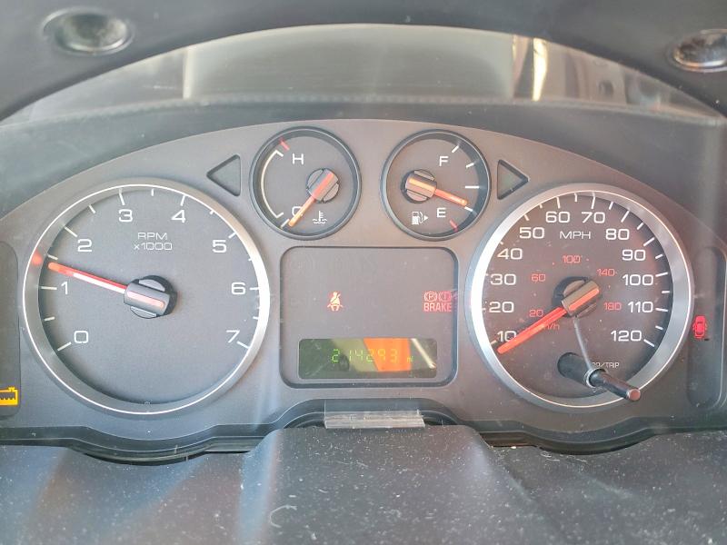 Zdjęcie 9 z aukcji – 2005 FORD FIVE HUNDR z VIN 1FAFP26125G200027