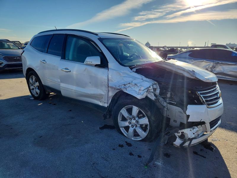 Photo 4 from auction – 2016 CHEVROLET TRAVERSE L with VIN 1GNKRGKD0GJ254259