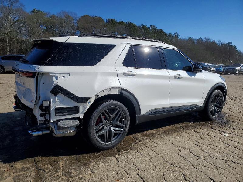 Photo 3 from auction – 2025 FORD EXPLORER with VIN 1FMWK7GC7SGB29680