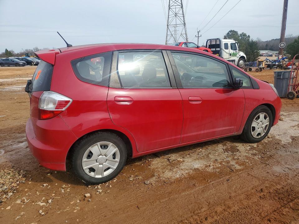Photo 3 from auction – 2013 HONDA FIT with VIN JHMGE8H37DC070580