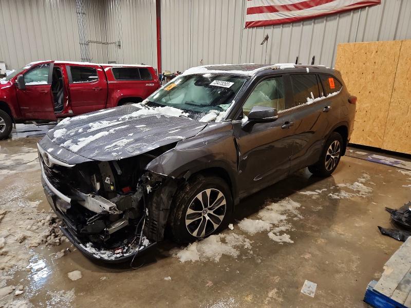 TOYOTA HIGHLANDER 2024 with VIN 5TDKDRBH0RS539023 - Photo from auction