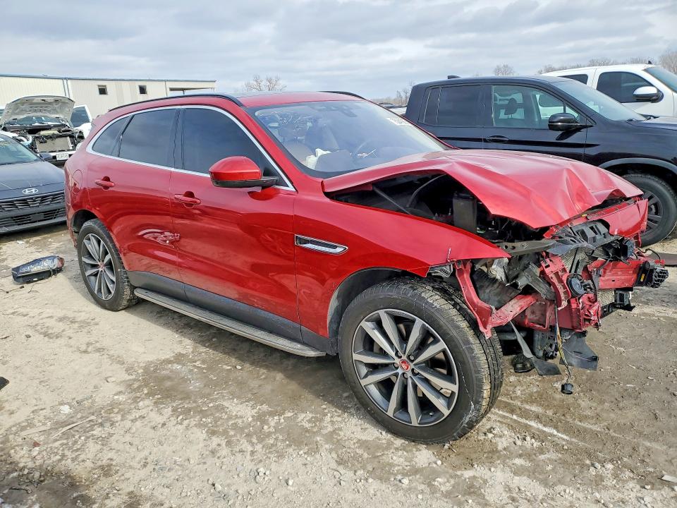 Photo 4 from auction – 2018 JAGUAR F-PACE PRE with VIN SADCK2EV2JA264084