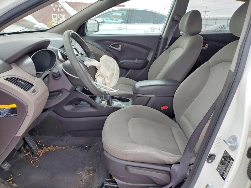 Photo 7 from auction – 2013 HYUNDAI TUCSON GL with VIN KM8JT3AB2DU651864