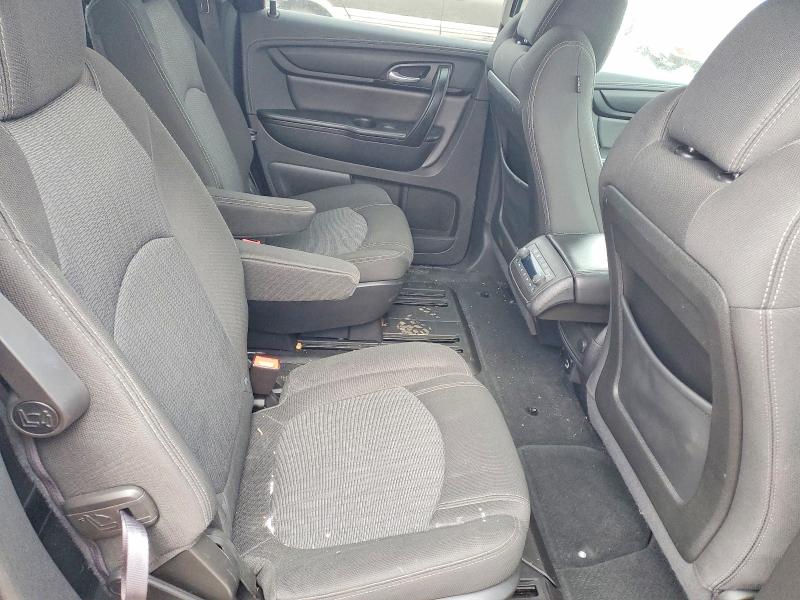 Photo 11 from auction – 2017 CHEVROLET TRAVERSE L with VIN 1GNKRHKD1HJ102238