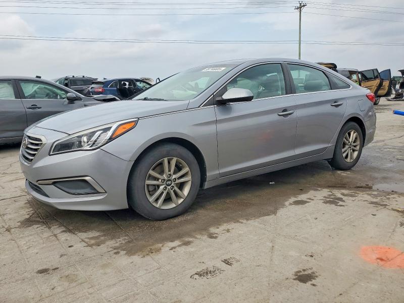 HYUNDAI SONATA 2017 with VIN 5NPE24AF5HH489908 - Photo from auction