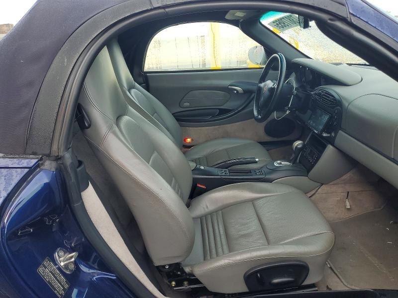 Photo 10 from auction – 2002 PORSCHE BOXSTER with VIN WP0CA29892U625751