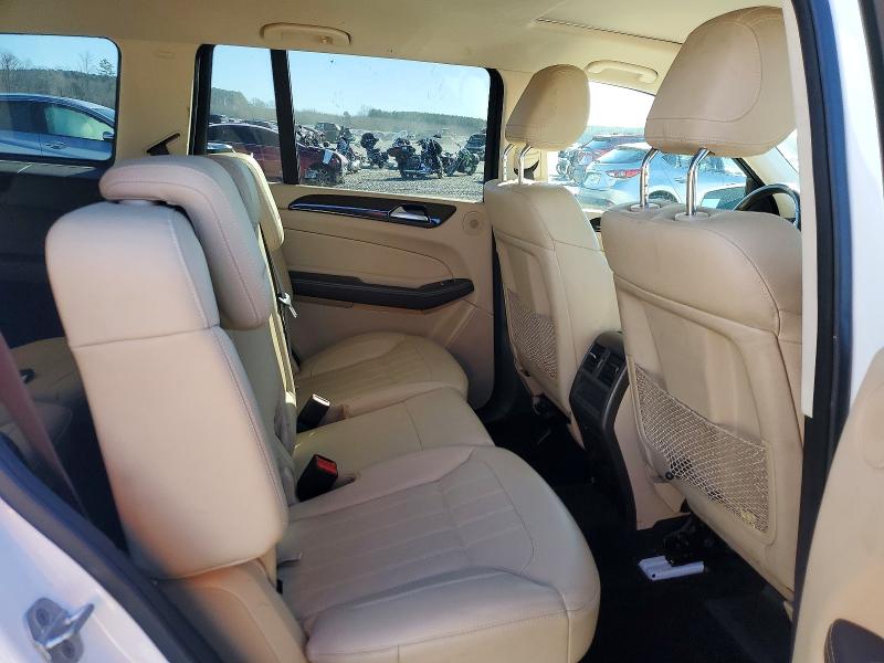 Photo 11 from auction – 2017 MERCEDES-BENZ GLS 450 4M with VIN 4JGDF6EE2HA937893
