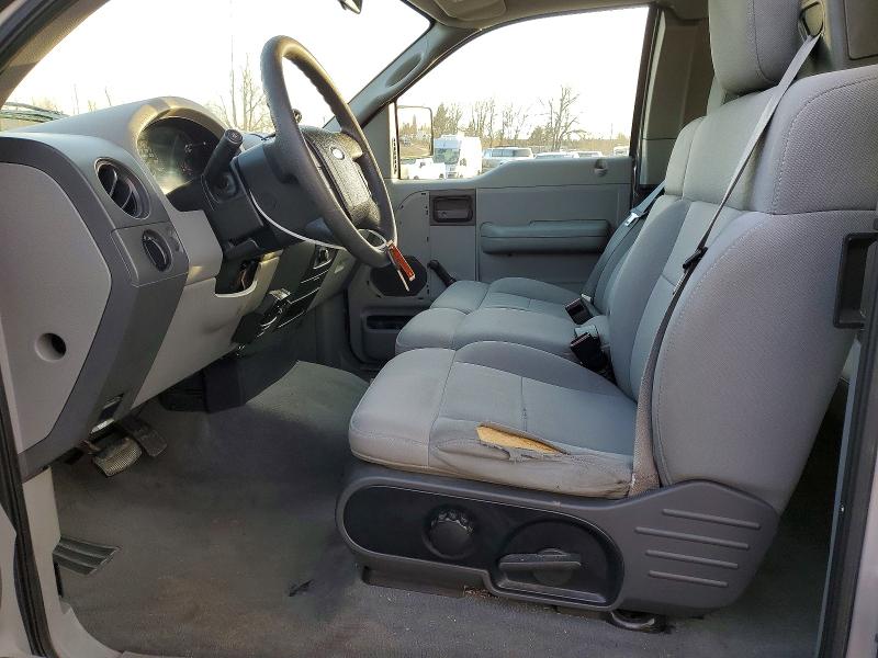 Photo 7 from auction – 2004 FORD F150 with VIN 1FTRX12W84NB84218