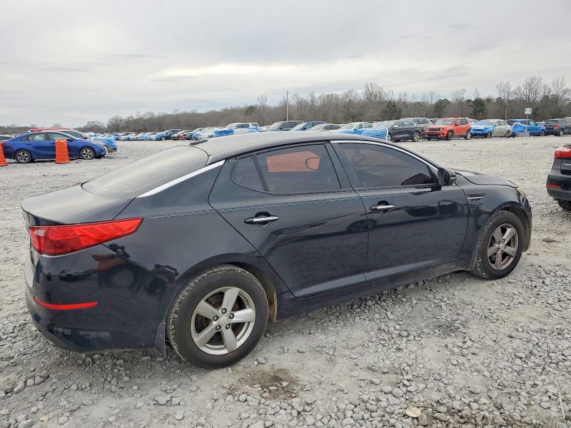 Photo 3 from auction – 2015 KIA OPTIMA LX with VIN 5XXGM4A72FG417732