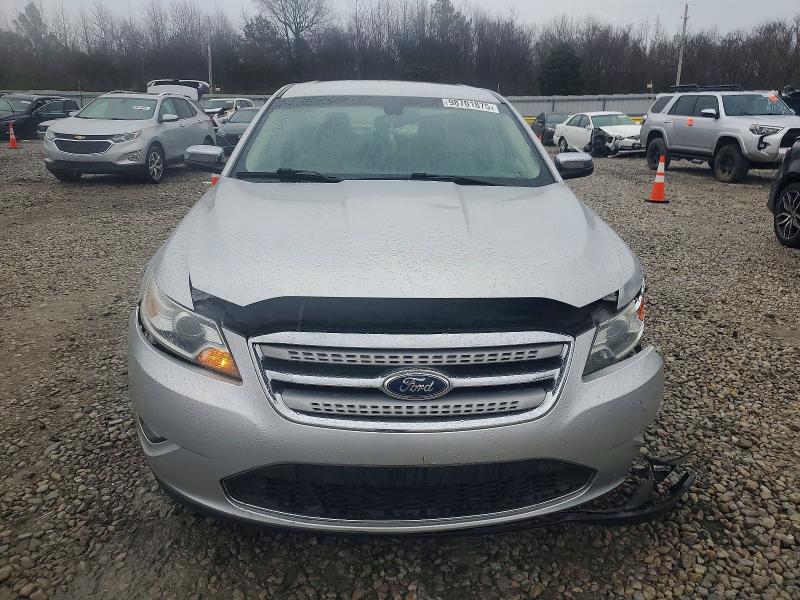Photo 5 from auction – 2011 FORD TAURUS LIM with VIN 1FAHP2FW6BG147445