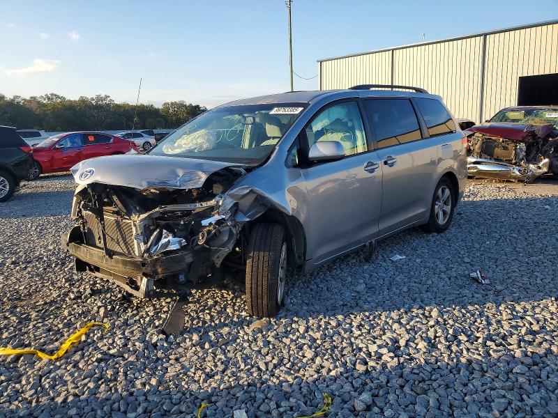 TOYOTA SIENNA LE 2011 with VIN 5TDKK3DC5BS080825 - Photo from auction