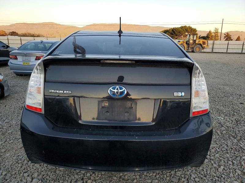 Photo 6 from auction – 2005 TOYOTA PRIUS with VIN JTDKN3DU1A0164450