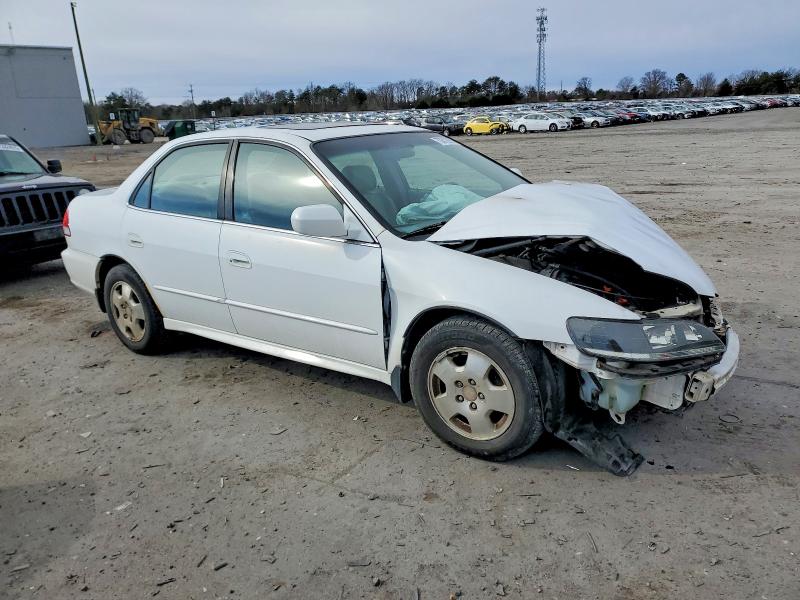 Photo 4 from auction – 2002 HONDA ACCORD with VIN 1HGCG16562A047971