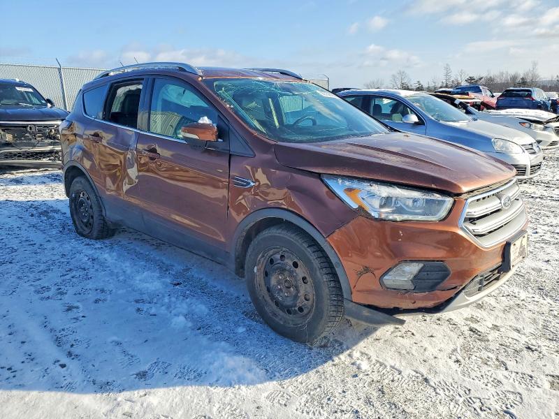 Photo 4 from auction – 2017 FORD ESCAPE with VIN 1FMCU9J93HUE40572