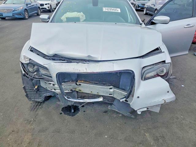 Photo 11 from auction – 2022 CHRYSLER 300 with VIN 2C3CCABT6NH193702