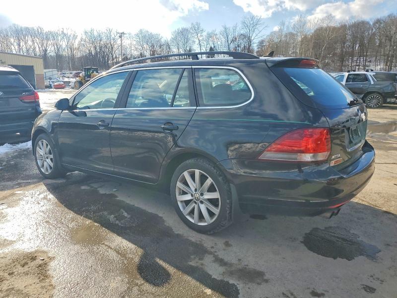 Photo 2 from auction – 2014 VOLKSWAGEN JETTA TDI with VIN 3VWPL7AJ3EM624656