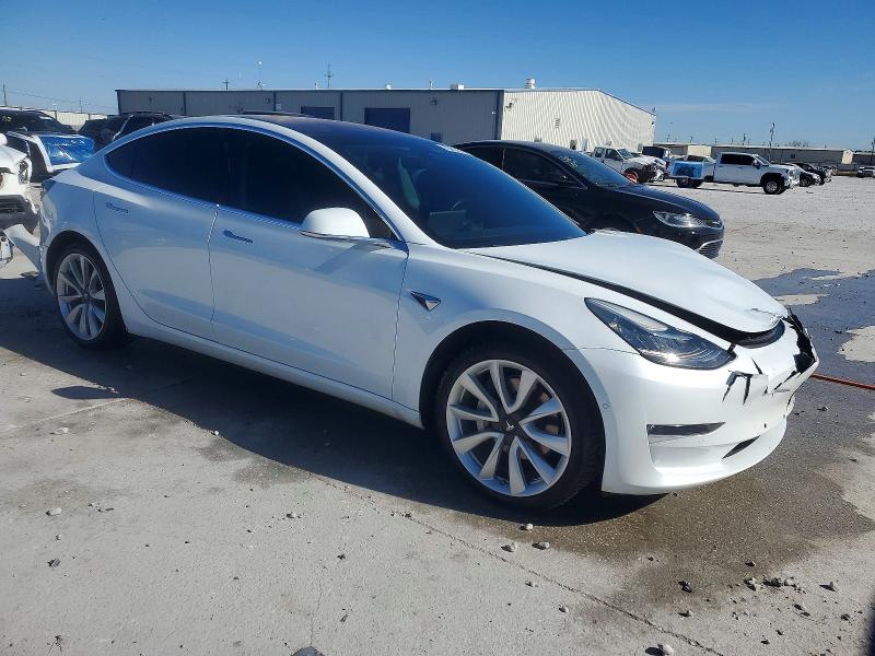 Photo 4 from auction – 2018 TESLA MODEL 3 with VIN 5YJ3E1EB9JF067746