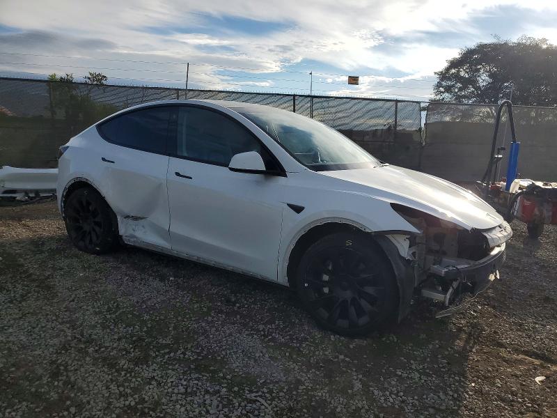 Photo 4 from auction – 2021 TESLA MODEL Y with VIN 5YJYGAEE0MF273200