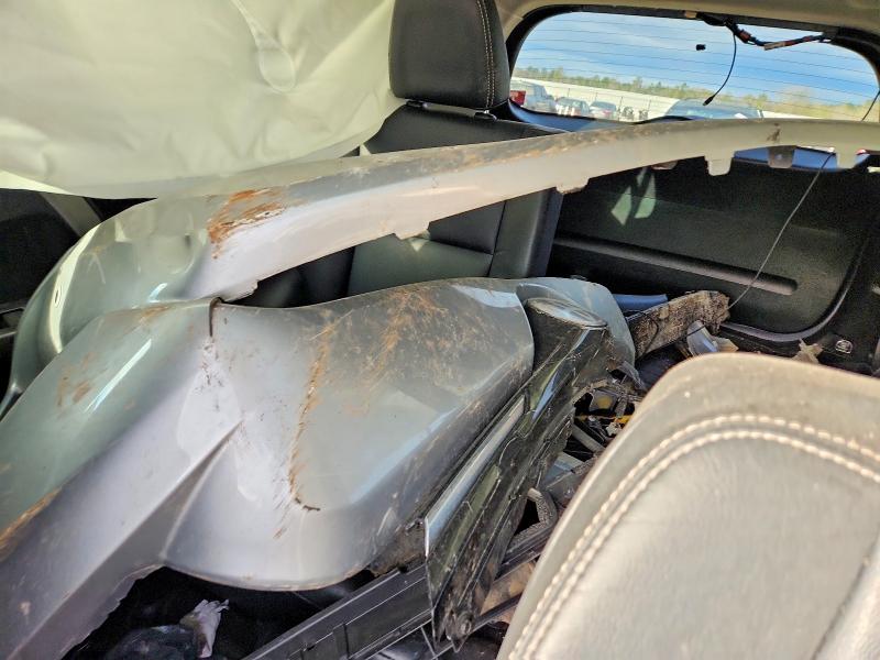Фото 10 с аукциона – 2017 TOYOTA RAV4 LIMIT с VIN 2T3DFREV0HW567079