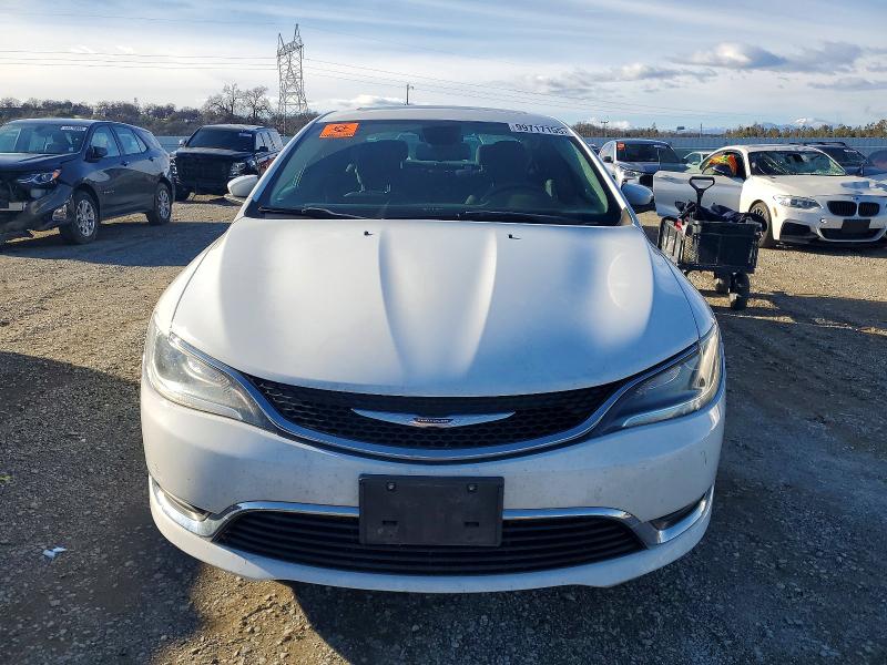 Photo 5 from auction – 2015 CHRYSLER 200 LIMITE with VIN 1C3CCCAB7FN741087