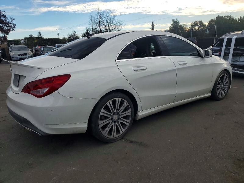 Photo 3 from auction – 2017 MERCEDES-BENZ CLA with VIN WDDSJ4EB4HN468695