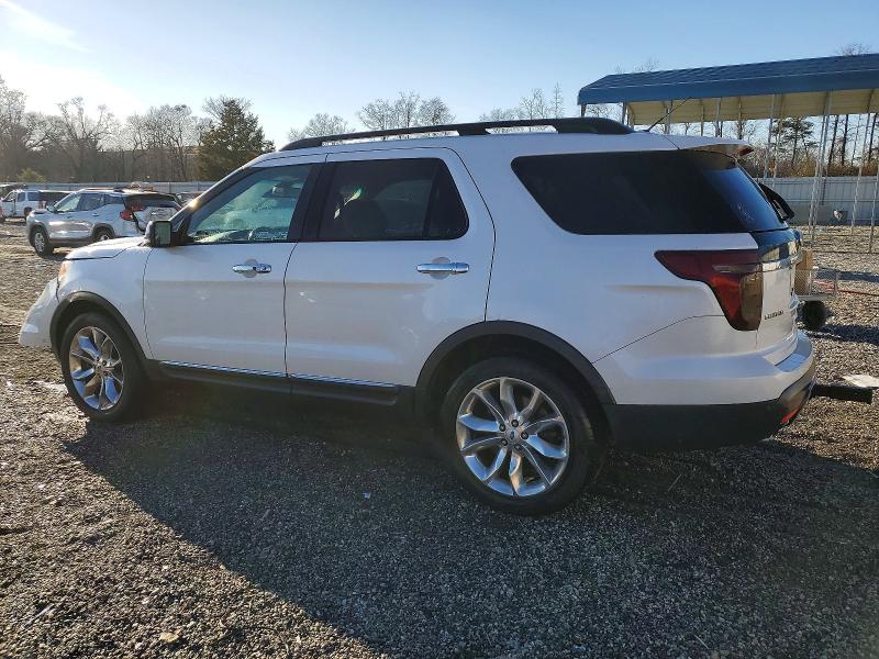 Photo 2 from auction – 2014 FORD EXPLORER L with VIN 1FM5K7F85EGB32803