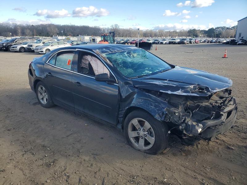 صورة رقم 4 من المزاد - 2014 CHEVROLET MALIBU مع VIN 1G11B5SL2EF131723