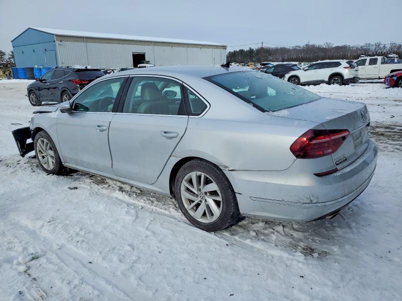 Photo 2 from auction – 2018 VOLKSWAGEN PASSAT with VIN 1VWBA7A30JC039935