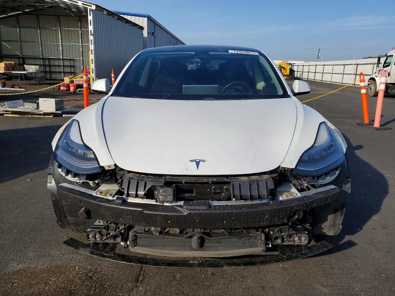 Photo 5 from auction – 2019 TESLA MODEL 3 with VIN 5YJ3E1EA3KF309696