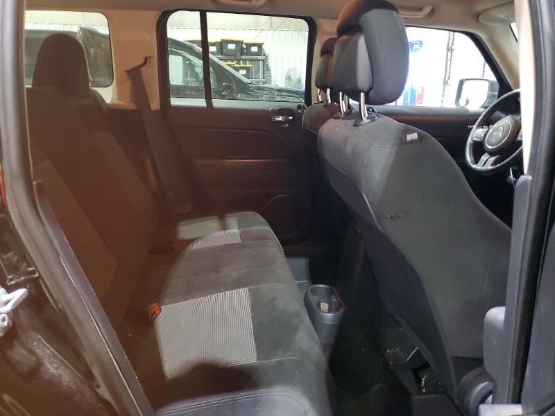 Photo 11 from auction – 2017 JEEP PATRIOT with VIN 1C4NJRFB5HD128416
