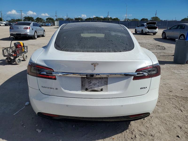 Photo 6 from auction – 2016 TESLA MODEL S with VIN 5YJSA1E23GF141730