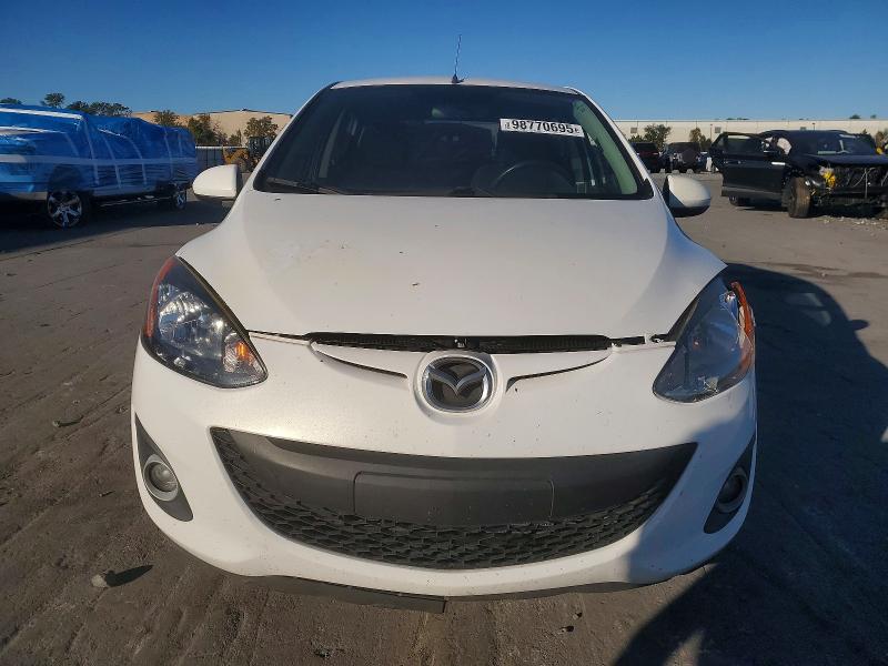 Photo 5 from auction – 2011 MAZDA MAZDA2 with VIN JM1DE1HY2B0105225