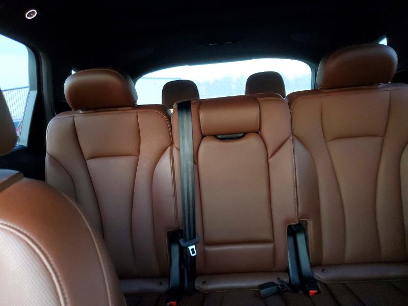 Photo 10 from auction – 2019 AUDI Q7 PRESTIG with VIN WA1VAAF77KD032625